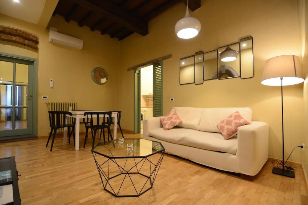 Palazzuolo 112 - Keys Of Italy Apartment Firenze Bagian luar foto